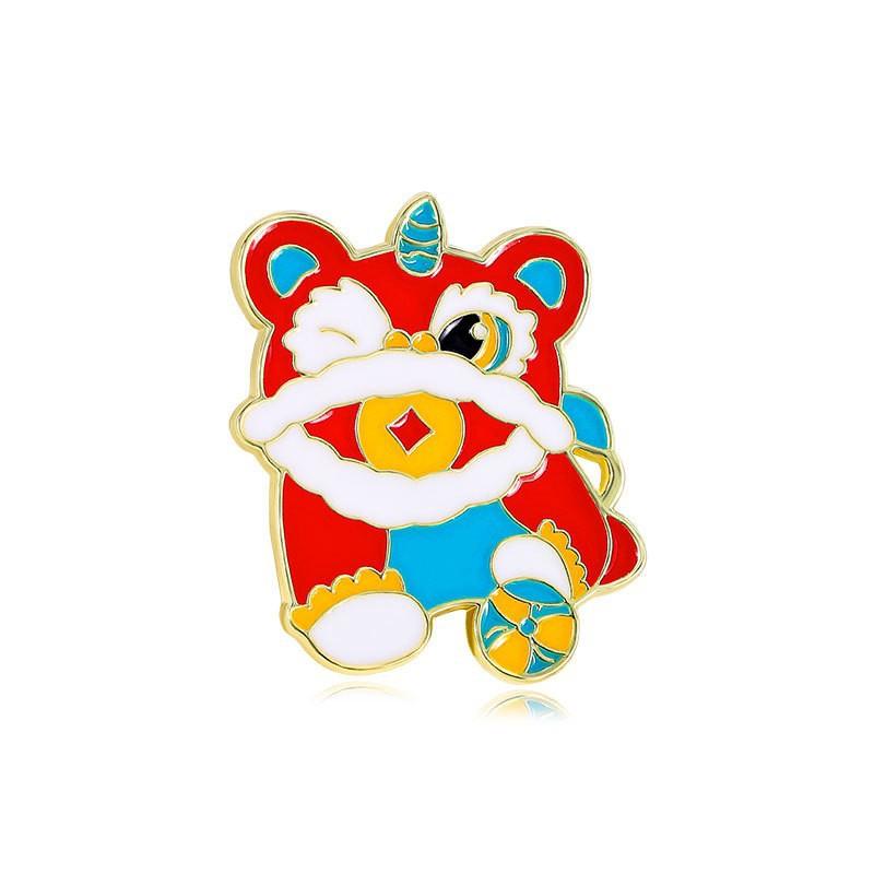 Chinese culture lion dance brooch New Year s celebration auspicious animal lion dance metal badge New Year s accessories