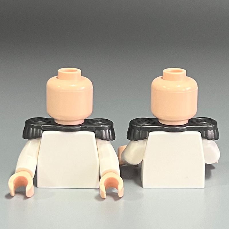 

Совместимо с 2526 минифигурками, Эполеты средневековой серии, Детали глубокого серебристо-серого и золотого цвета, Аксессуары для быта и образования, Сделай сам