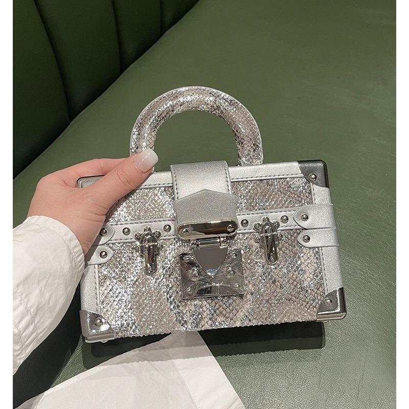 A High-end, Light Luxury, Niche Crocodile and Snake Pattern Small Box Bag with A Shoulder and Hand