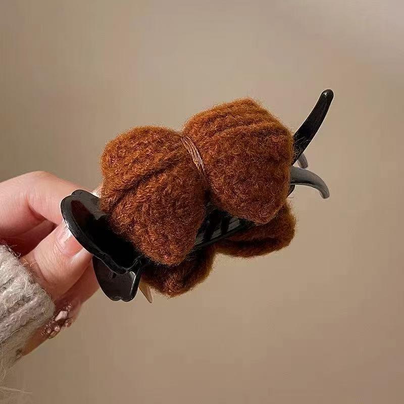 Knitted Bow Claw Clip Hair Bun Maker - Autumn/Winter Hair Accessories for Women