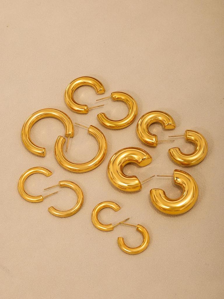 Qiong Yao Cross-border High-end Gold-plated Stainless Steel C-shaped Earrings - European & American Fashion Set with PVD Gold Color Retention.