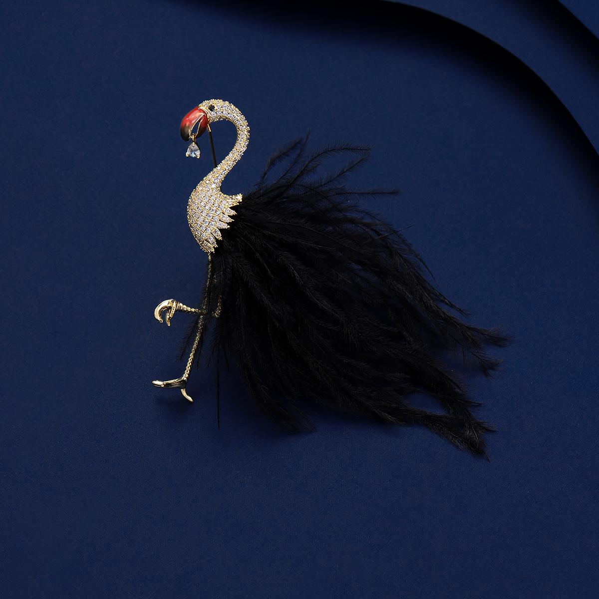

Модный и креативный дизайн одежды Брошь Фламинго Мягкое перо Женская роскошная брошь Подарочная булавка