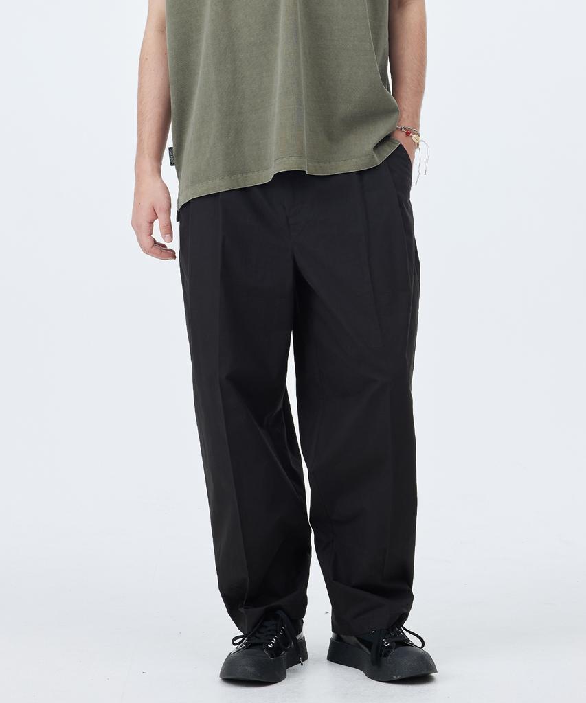 OUTDOOR PRODUCTS Cotton Tuck Pants (Black)