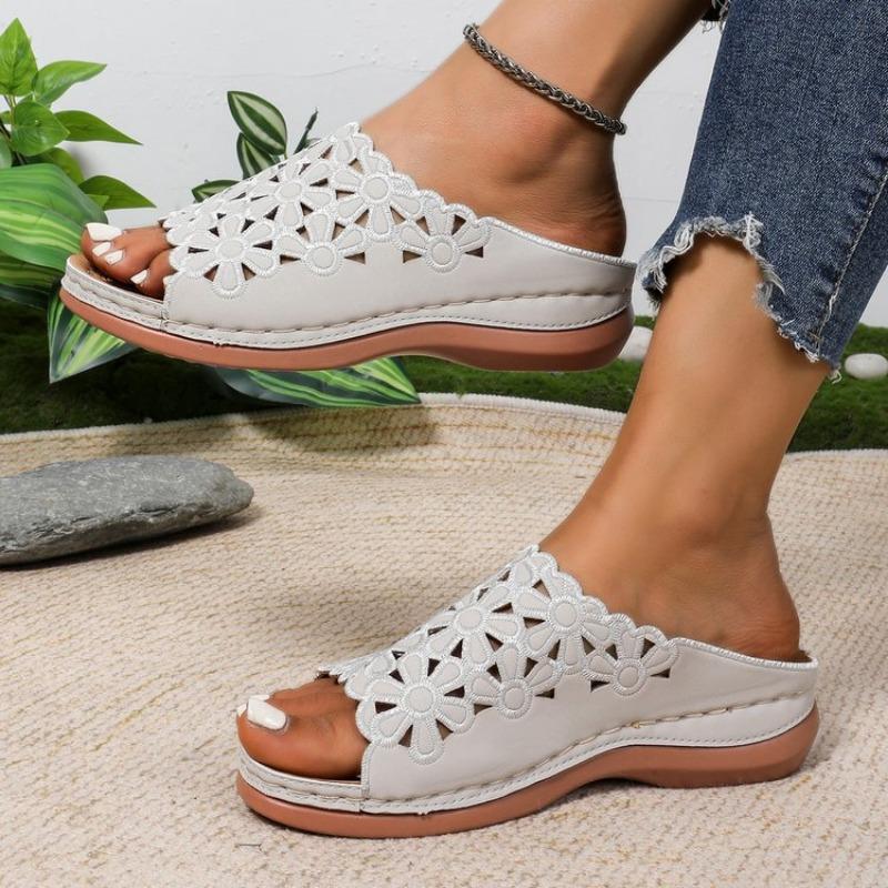 Large size wedge slippers women's summer new hollow fashion casual single shoes women's sandals