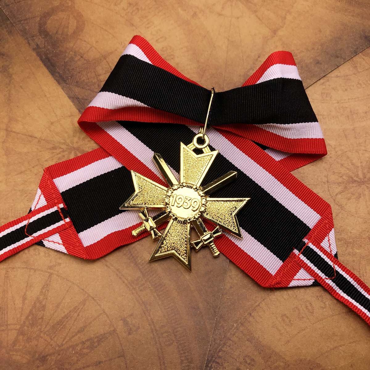 

Императорский крест за заслуги, Медаль, Немецкий орден, Советский значок, Значок орла, Лента, Лента, Аксессуары, Рождественский подарок, Наполнители для чулка