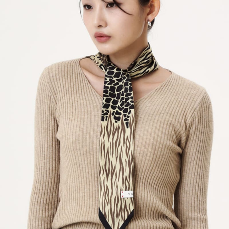 ONSZ Multi-Animal Twilly Scarf