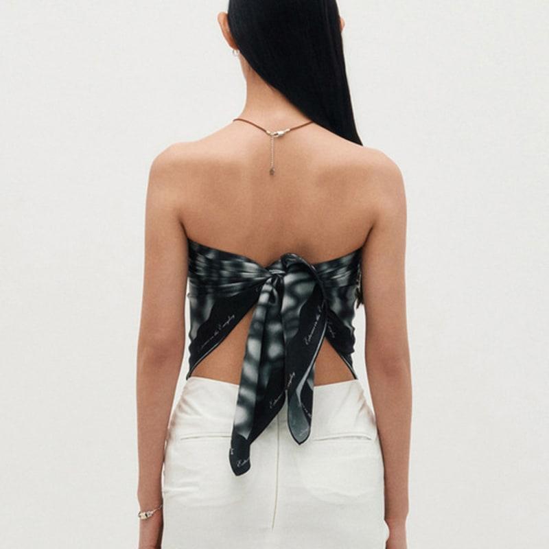 KIMZISU Haze Motif Square Scarf 95 _ BLACK