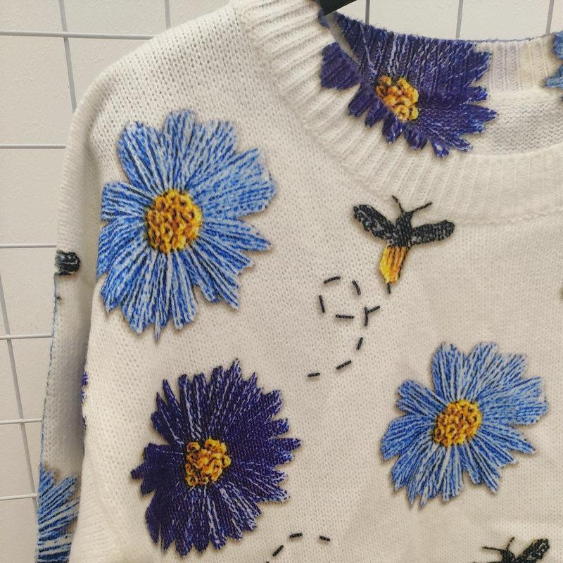 Trendy European & American Slimming Women's Loose Fit Printed Sweater - Age-Reducing Versatile Design