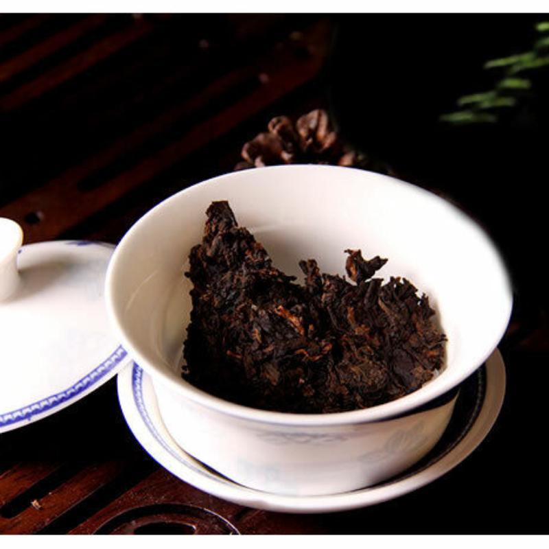 Menghai Heaven Earth Bulang Ageed Rhythm Pu-erh Tea Cake 2015 357g Zralý čaj Puer