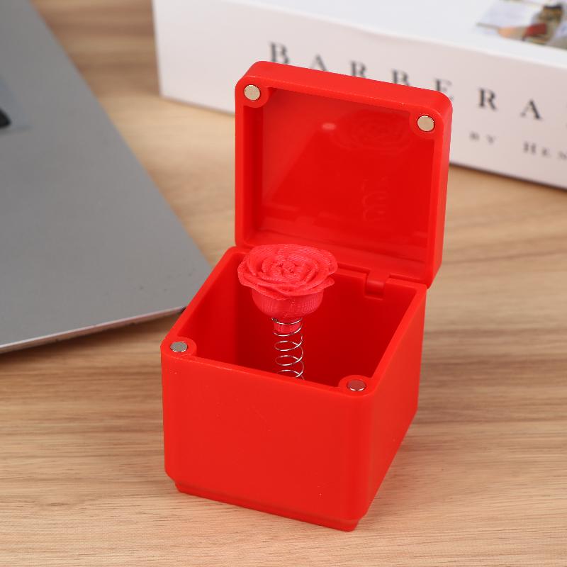 Christmas Surprise Box Prank Middle Finger Gift Box Prank Toys Creative Desk Pop Up Surprise Present Case Xmas Gifts