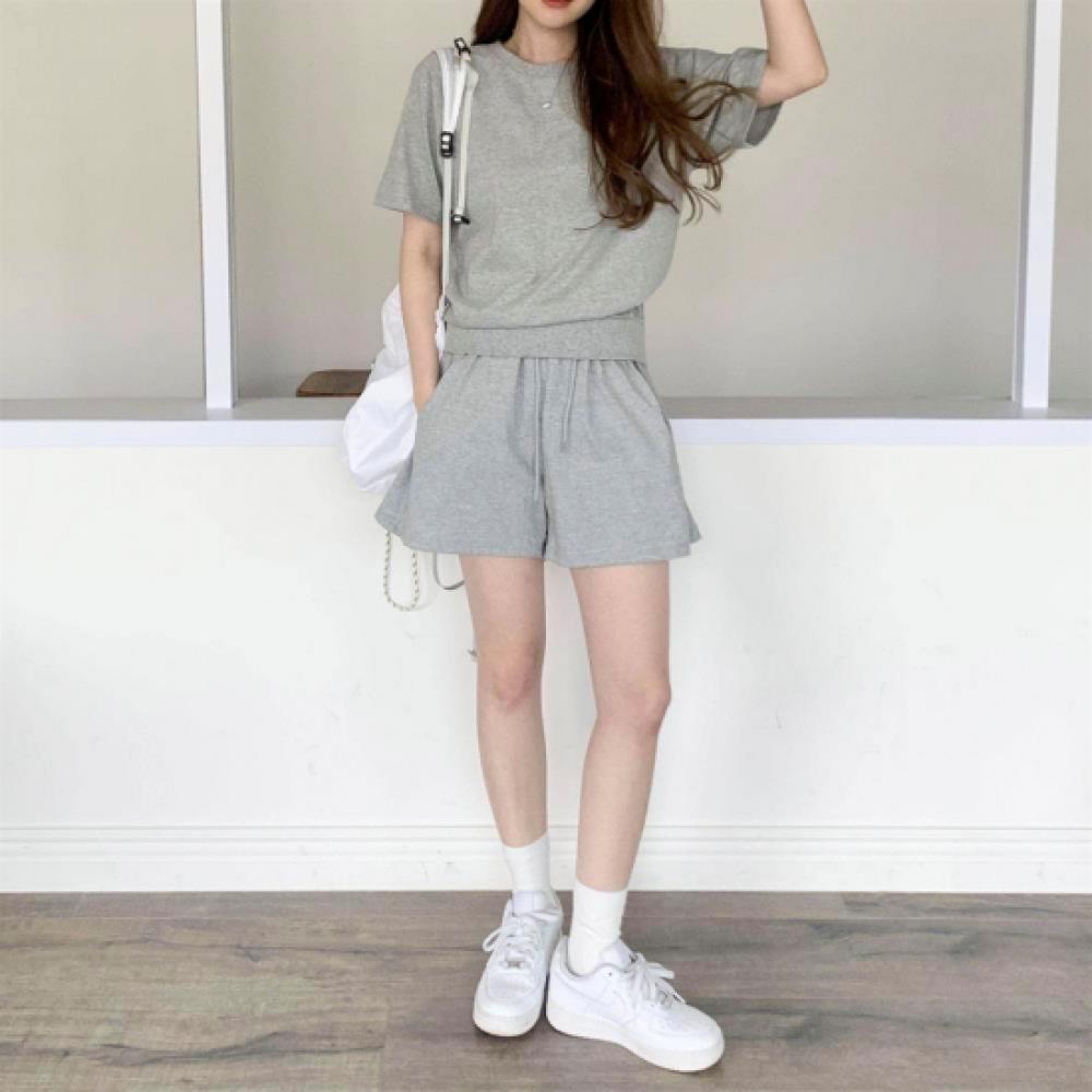 New Arrivals Open Run Women CoTTon Solid ShorT Sleeve Round Neck T shirT