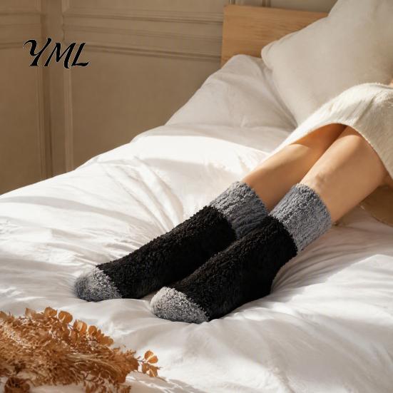 Plush Warmth for Autumn Winter Thickened Long Socks Women, Warm Coral Fleece Socks, Soft Thermal Hosiery Sleep Anti-static Contrast Color Indoor Cozy