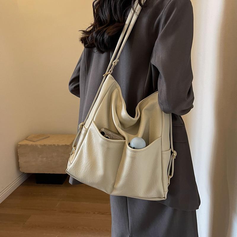 Pendlerrucksack Damen High-End-Gefühl Große Kapazität Schultertasche Beliebte Retro Vielseitige Tragetasche