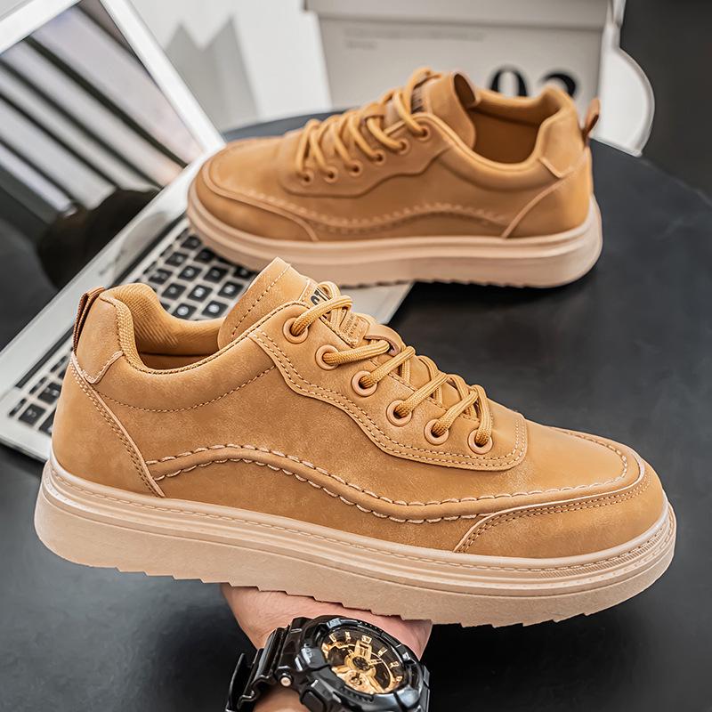 Men's 2025 Trendy Casual Leather Sneakers: Breathable, Versatile, Thick Sole Autumn Shoes