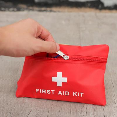 Första hjälpen-kit – Första hjälpen-kit