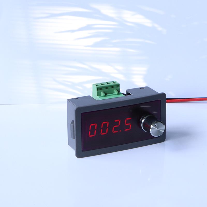 High-Precision Voltage Signal Generator & Thermocouple Temperature Controller Q01H07