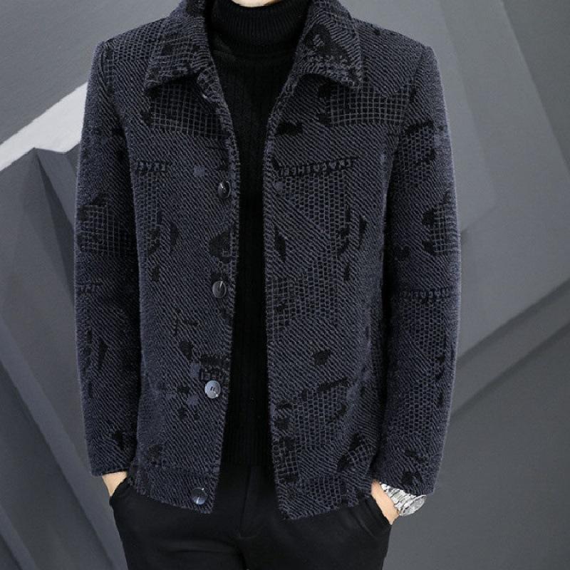 This Is A Casual and Versatile Short Thickened Woolen Coat with A Lapel Collar for Men In Autumn and Winter