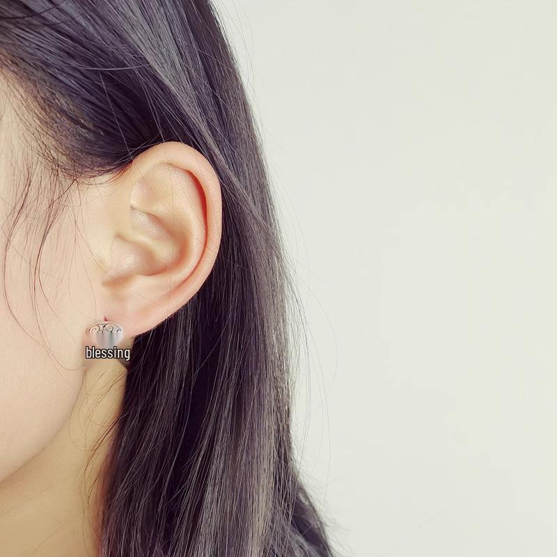 Hollow Double Happiness Circle Earrings: Retro Fashion Style for Women. Needle Back, Versatile & Individualistic Design.
