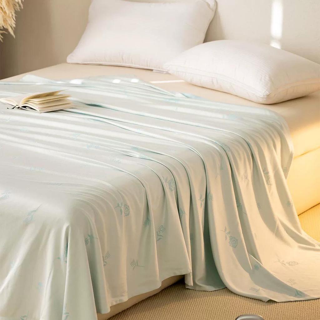 Bamboo Ice Silk Cooling Blanket for Office and Summer