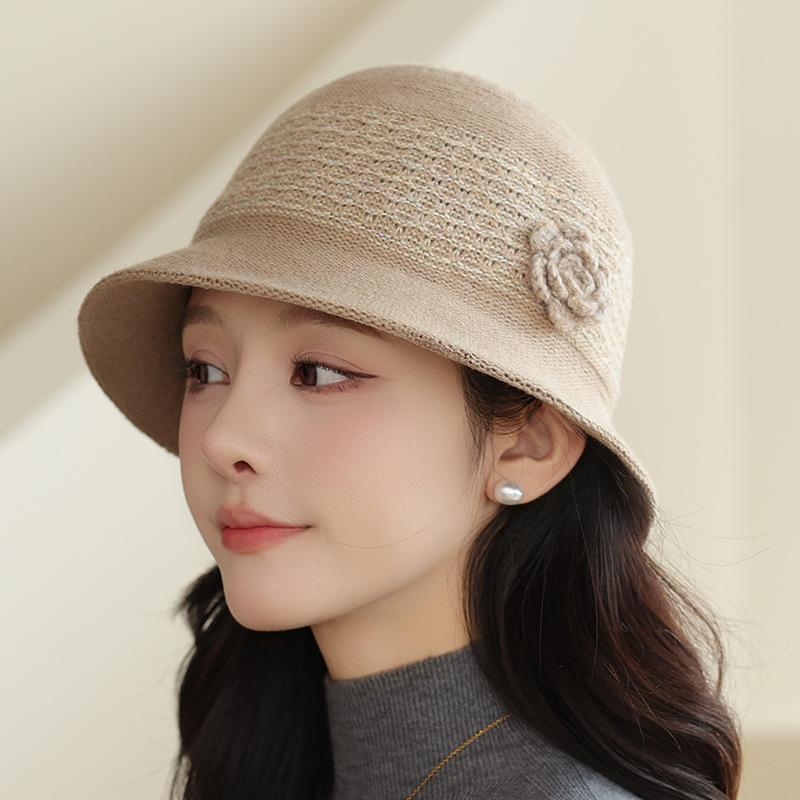 New Knitted Bucket Hat Women Autumn and Winter Warm Ear Protection Fashion Flower Elegant Mother Basin Hat