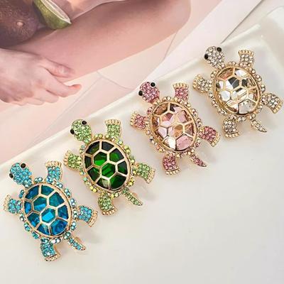 Broșe și accesorii pentru corp