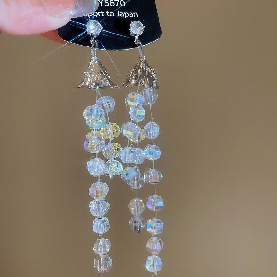 Europäischer und amerikanischer ethnischer Stil, mit Diamanten besetzte Wassertropfen-Quasten-Ohrringe, Steckerohrringe, Damenohrringe, Design-Sinn Nische