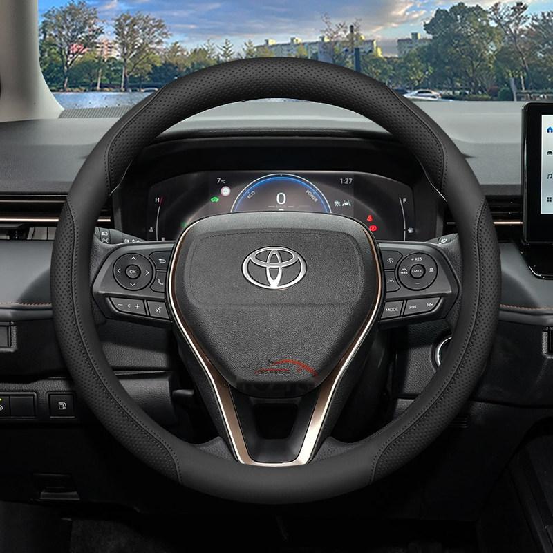 Leather Car Steering Wheel Cover for Toyota Prius Camry Corolla Avanza Aygo X CHR RAV4 Yaris Cross 2024 2025 2026 Accessories