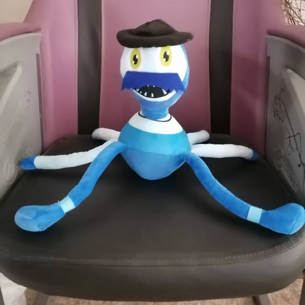 

Плюшевая кукла Время кукол Кукла Монстр-сосиска Красная Синяя кукла-монстр Синий дьявол Плюшевая игрушка as shown