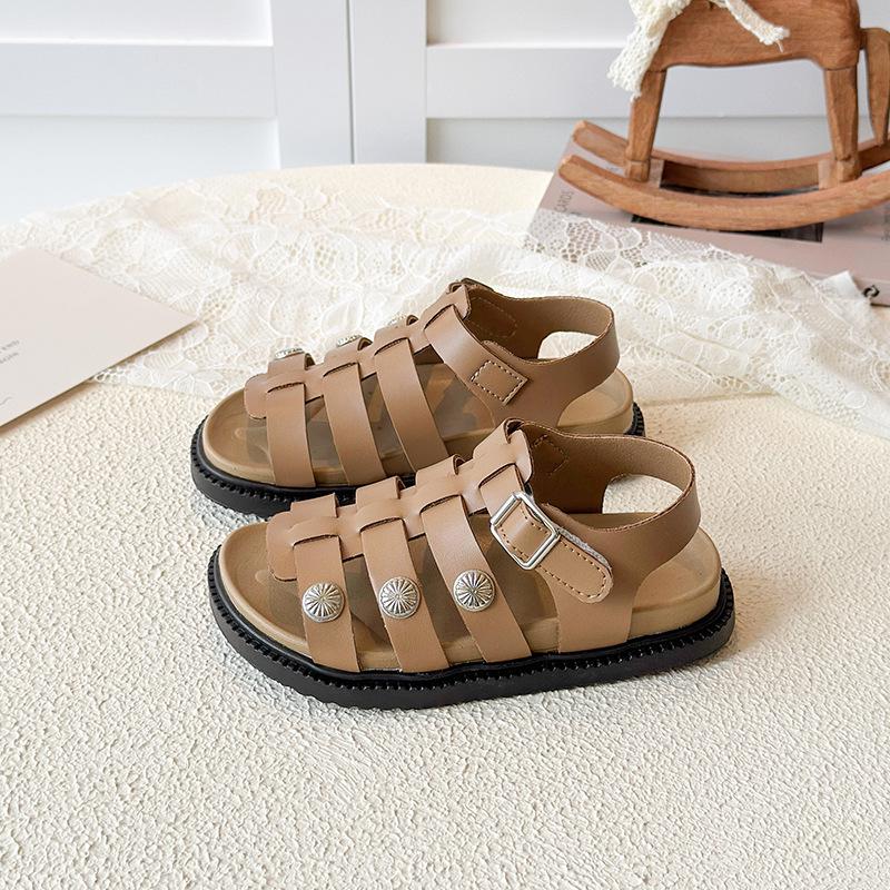 Girls' Versatile Roman Sandals 2026: Trendy Rivet Soft Sole Princess Shoes with Non-slip Hollow Design