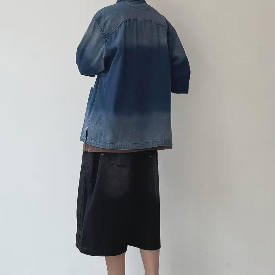 Unisex Retro Gradient Denim Shirt with Frog Button - Short Five-Sleeve Summer Style
