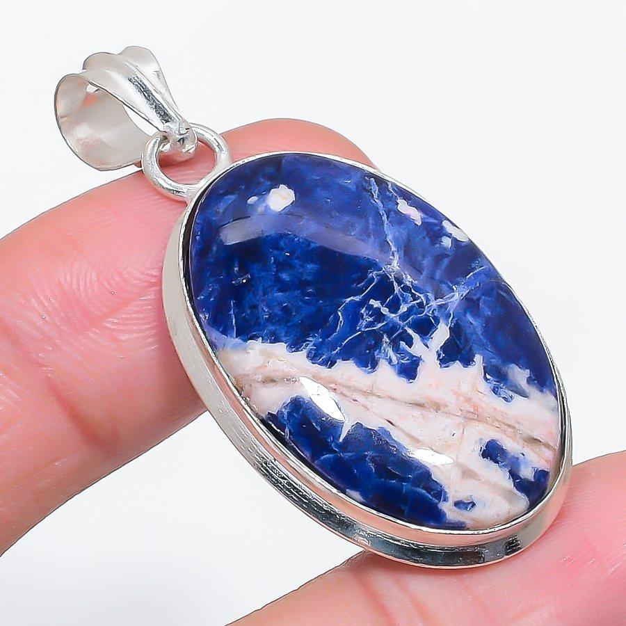 

Natural Sodalite Gemstone 925 Sterling Silver Jewelry Pendant 1.97 Z9I01