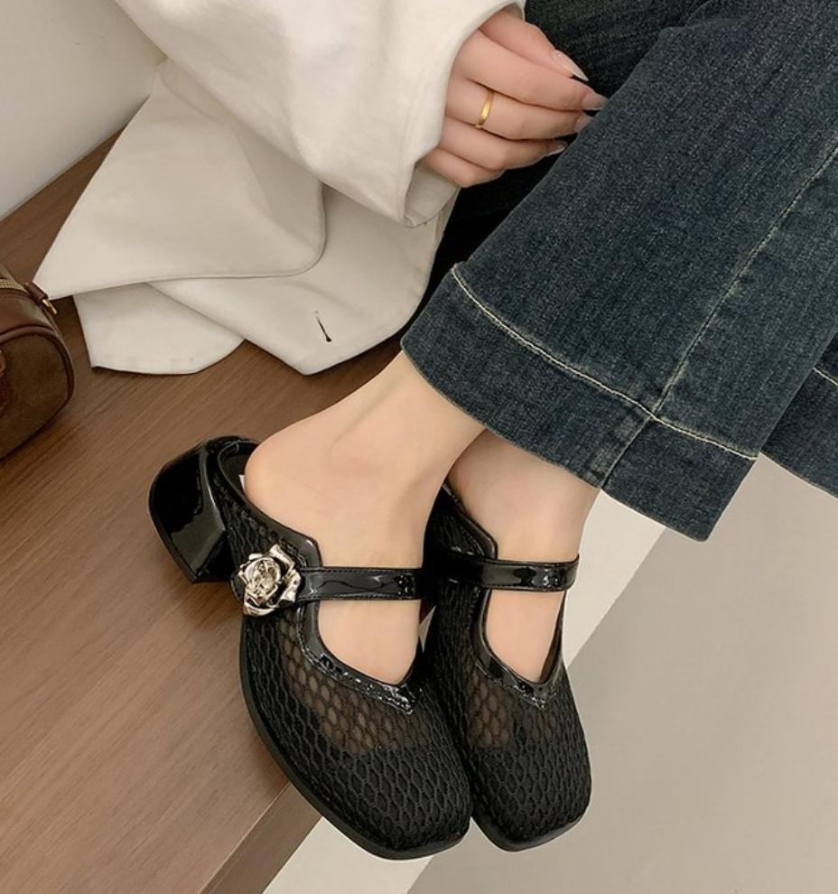 Fashion 2025 Summer Breathable Mesh Hollow Mules Slippers Women Square Head Mary Jane Shoes Women Chunky Heels Square Head Half Slippers
