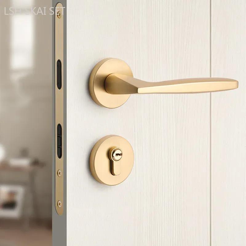Gold Zinc Alloy Bedroom Door Lock Interior Wooden Door Handle Lock Body Set Mute Security Door Lock Home Hardware with Key