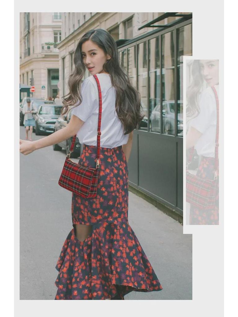 „2025 Damen-Umhängetasche aus kariertem Baguette-Canvas – koreanischer Retro-Literaturstil“