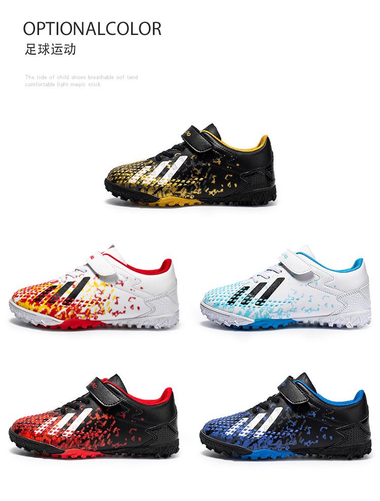 Student White and Black Football Shoes Factory Custom Original Design OEM Custom Fashion Soccer Football Sports Shoes