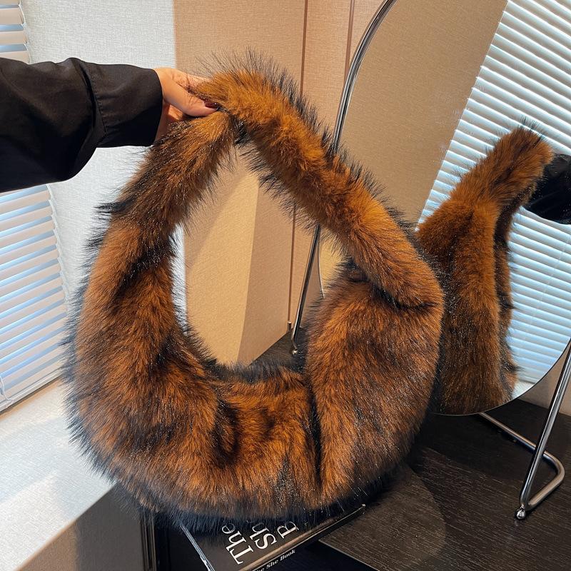 Winter Fluffy Plush Shoulder Bag Half Moon Hobos Faux Fur Bags for Women Handbags Soft Warm Shopper Tote Cloud Dumpling Bag