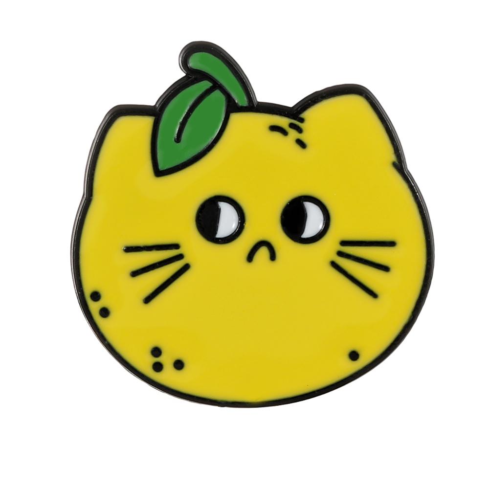 Creative Fruit Cats Collection Brooches Pretty Cute Kiwifruit Pear Avocado Lemon Design Kitten Pins For Pet Lovers Jewelry Gift