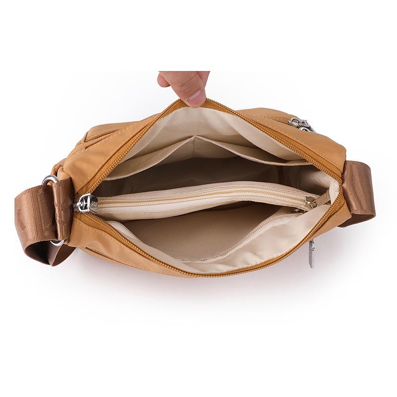 Bag 2025 new shoulder messenger bag nylon bag casual dumpling bag women's bag trend light luxury