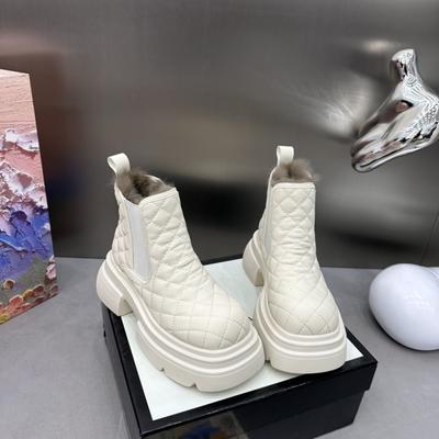  Women's Winter Thick Sole Snow Boots Plush Women's Casual Sports Shoes Warm and Cold Resistant High Top Women's Boots