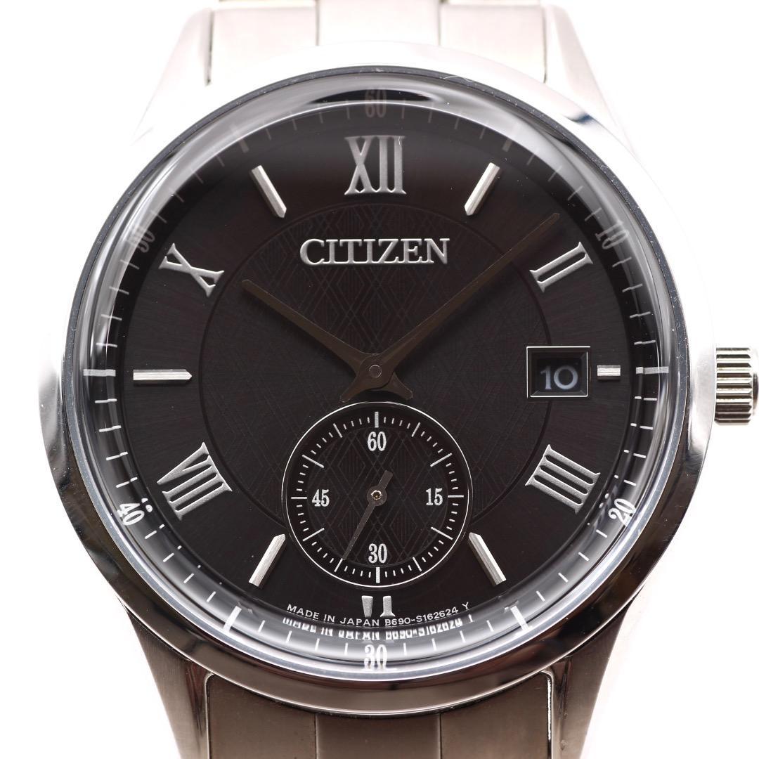 Good Condition CITIZEN Eco Drive Small Second Men s Watch Quartz