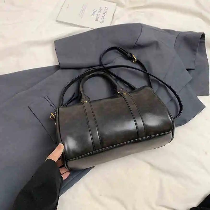 Hochwertige Sense Tote Bowlingtaschen Damen Herbst Winter Mode Umhängetaschen Neue vielseitige PU Leder Umhängetasche