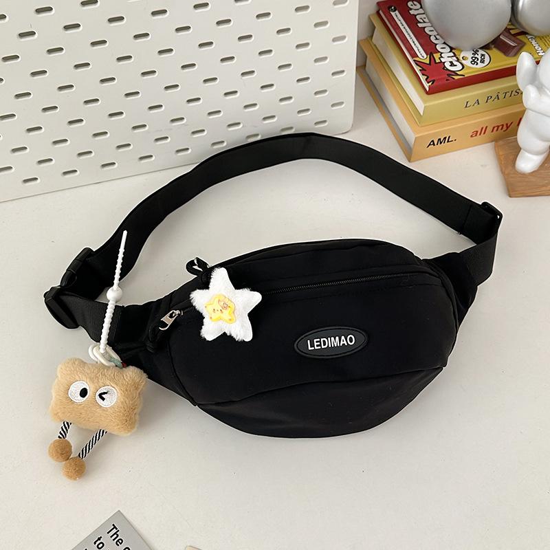 Cute breast bag female ins wind Japanese sweet student messenger bag casual shoulder bag versatile outdoor sports fanny pack