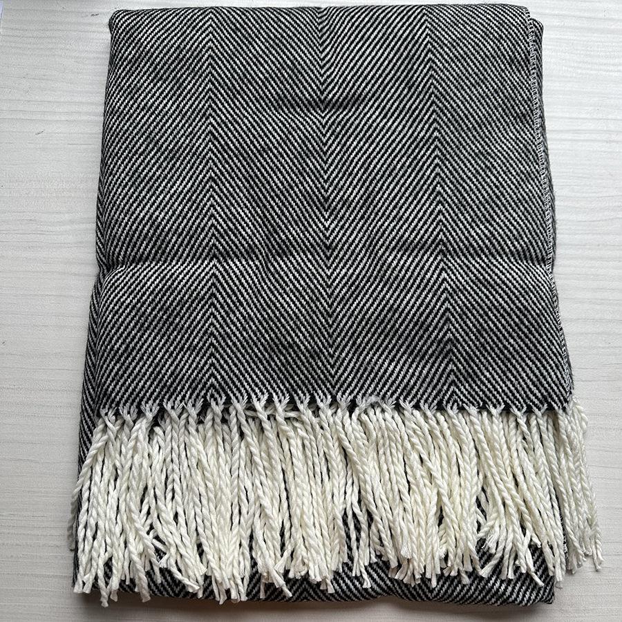 Woven Jacquard Herringbone Fringe Blanket Soft Acrylic Couch Sofa Bed Cover Decorative Throw