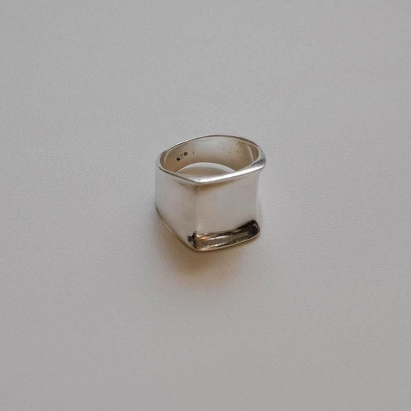 Retro Finger Square Curve_SR152