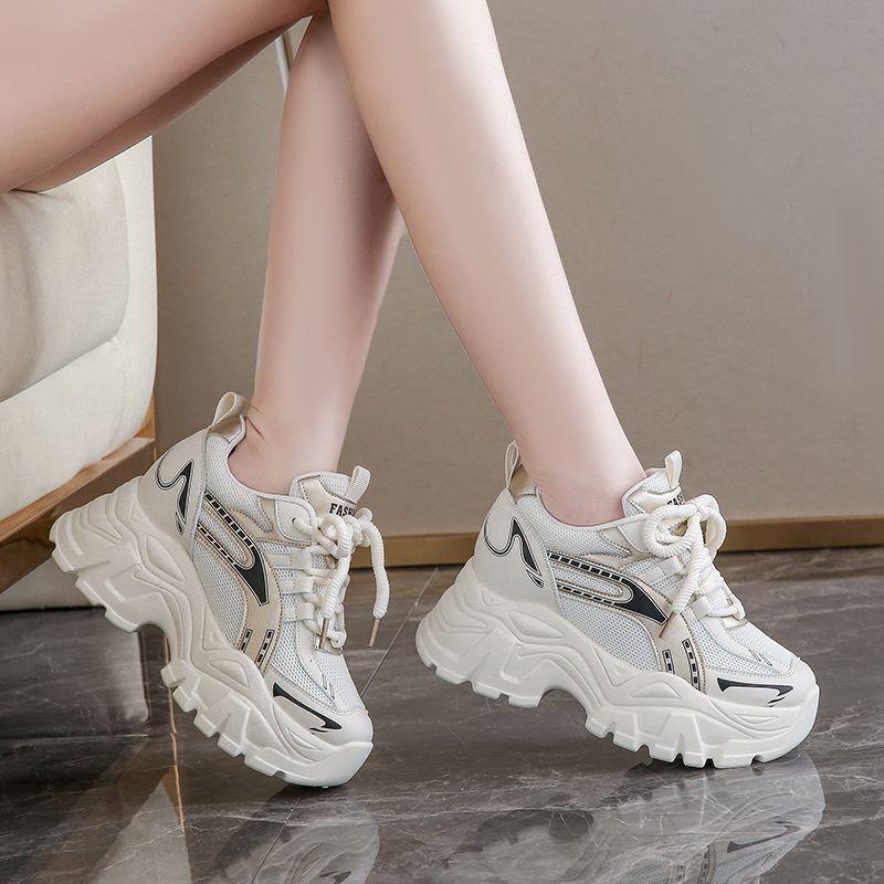 22 new mesh heightening sports shoes in autumn, small thick-soled dad shoes are super popular