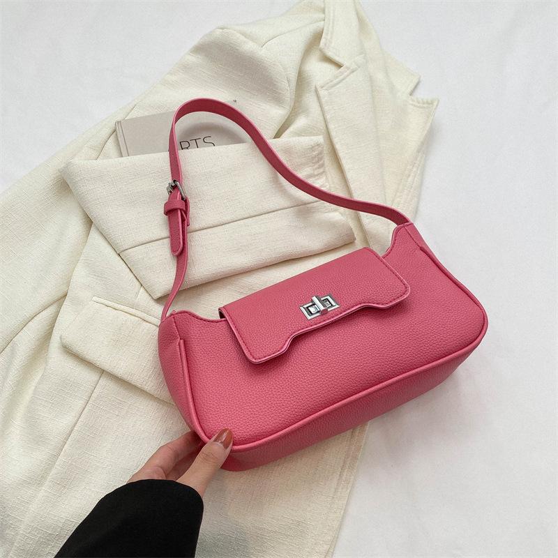 

Маленькая квадратная сумка Niche Design, зимняя новая сумка, женская модная персонализированная сумка на плечо, повседневная сумка для поездок на работу и подмышек