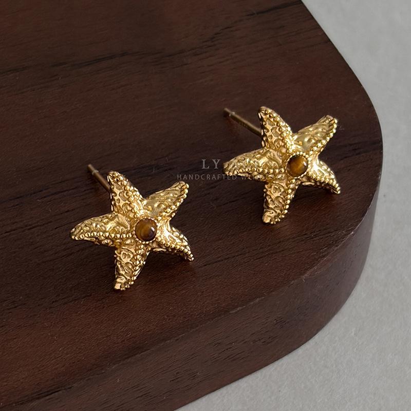 Fashion Starfish Daisy Stud Earrings Texture Carved Inlaid Stone Daily Vacation Fresh Niche Versatile Casual Earrings Women