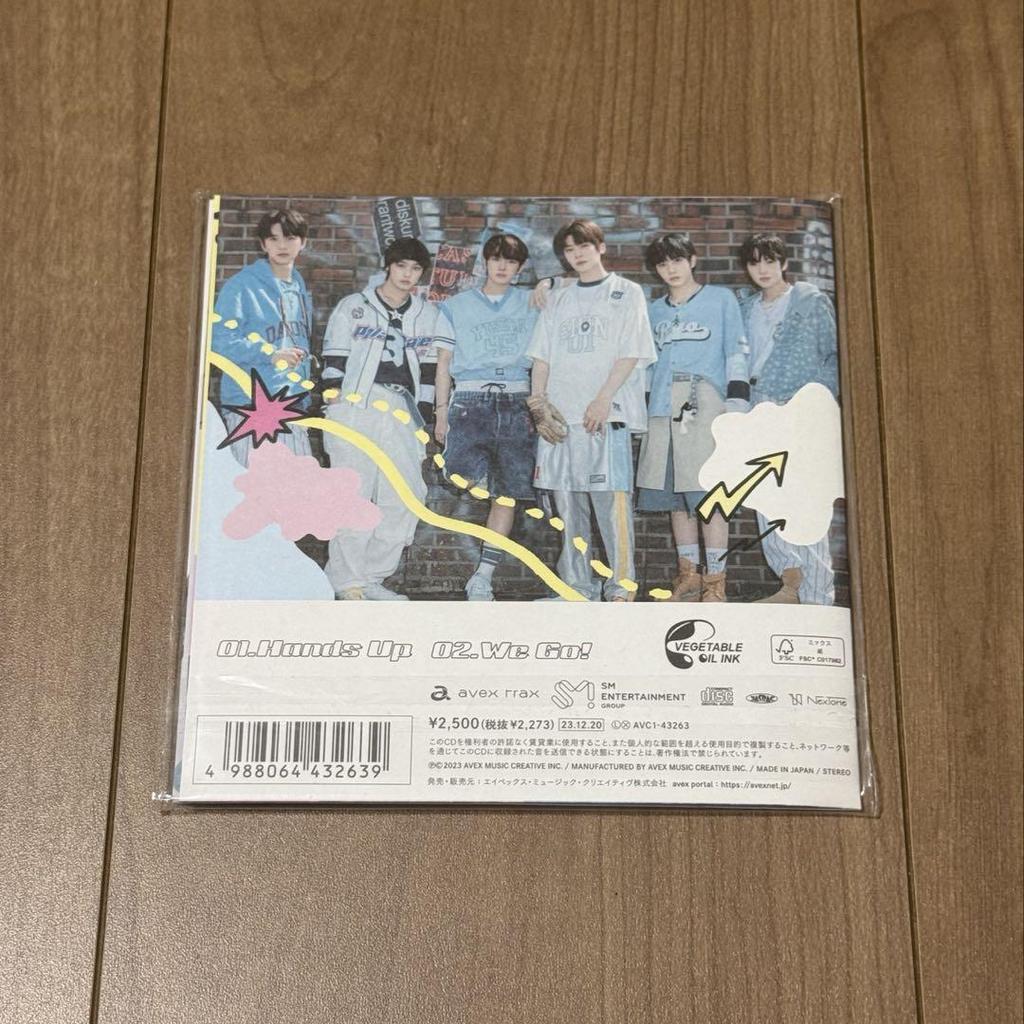 [USED] nct new team (NCT WISH) Hands Up CD