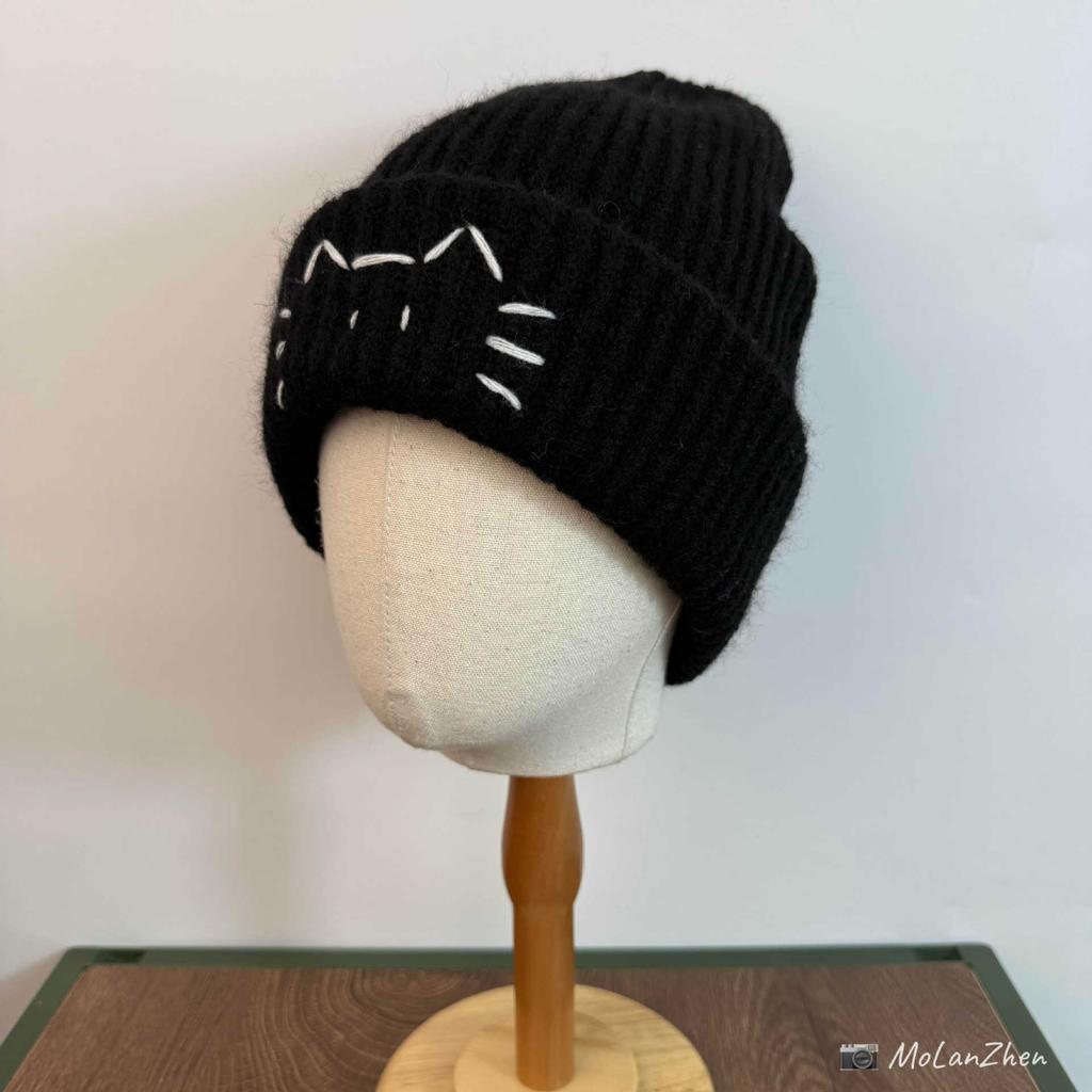 Cute kitten embroidered wool hat women's autumn and winter warm ear protection knitted hat casual versatile headgear