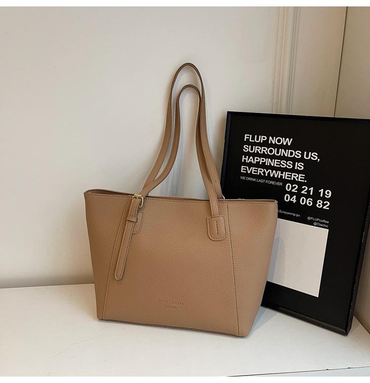 

Высокая ценность простой большой мешок женская новая ретро универсальная модная сумка через плечо большая вместимость сумка-тоут для поездок на работу хаки